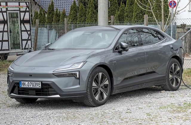Polestar 4